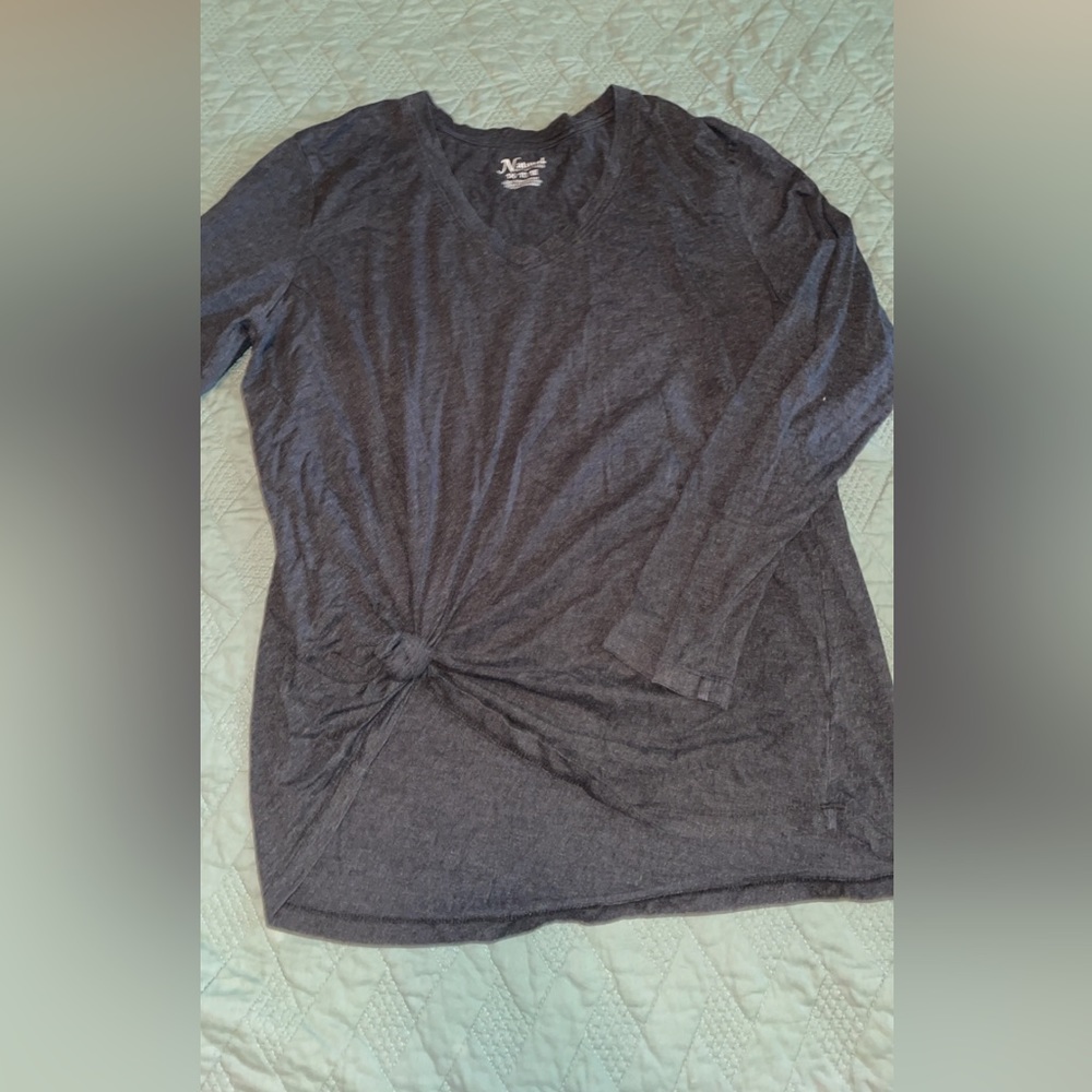 Grey tied long sleeve